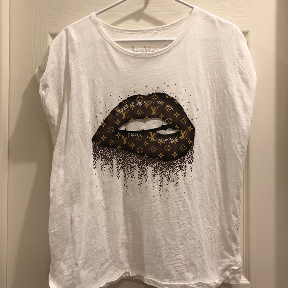 gypsy junkies Tops - LV Lips Tee